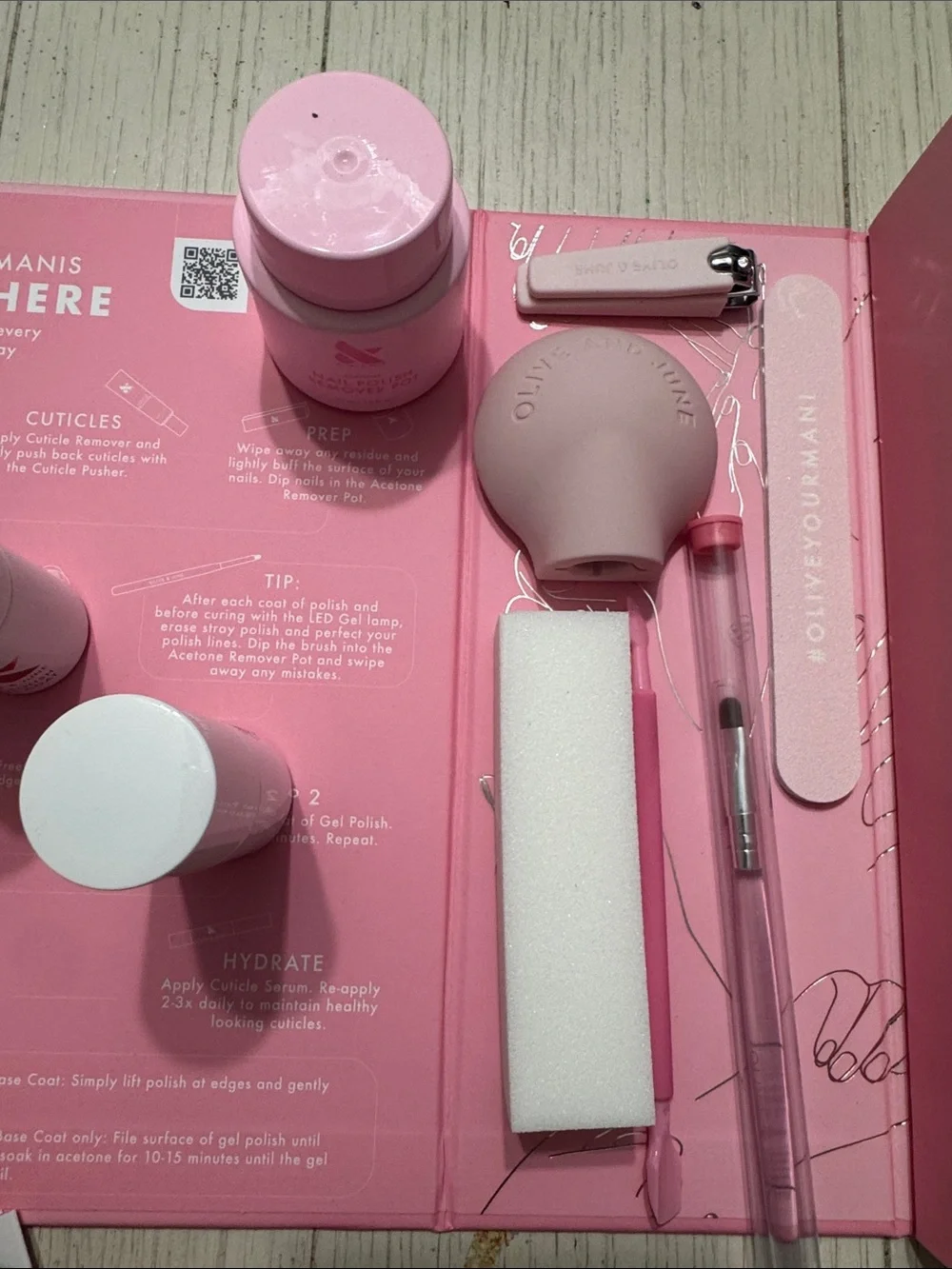 Olive & June Gel Nail Starter Kit with USB LED Lamp